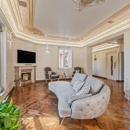 Bmga L Viapaola43 Palace Luxury Penthouse 2Bdr Rom Exteriör bild